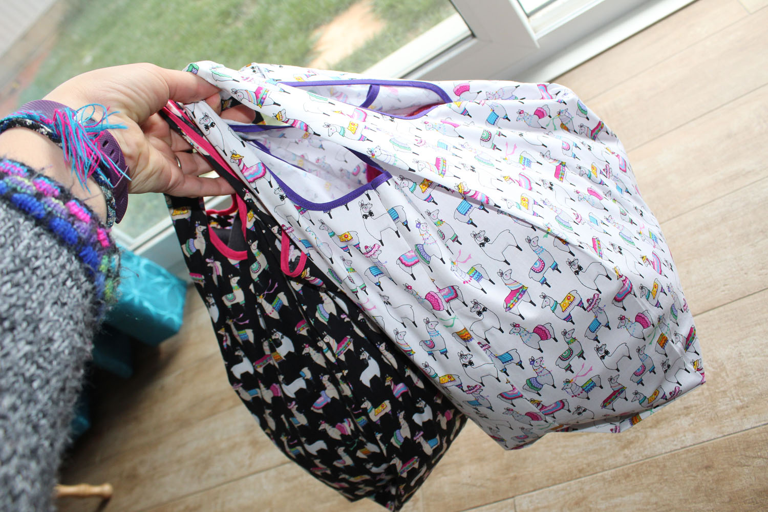 Tutorial – How to make a Reusable Shopping Bag